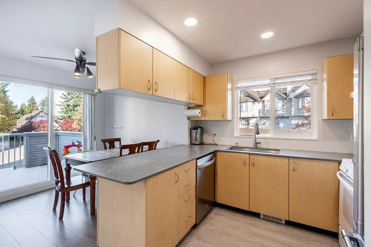 Richmond, BC V6V 2W7,22728 Norton CT #9
