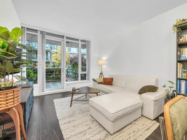 Vancouver, BC V5S 0B7,3162 Riverwalk AVE #106