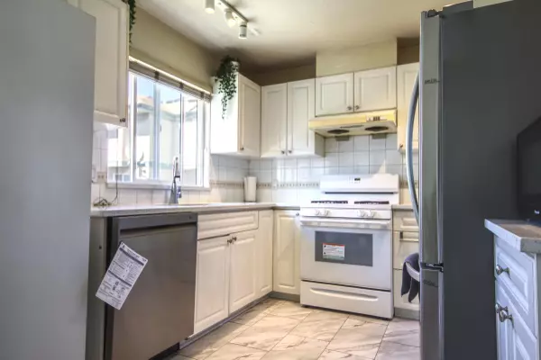 Richmond, BC V6V 2X6,22800 Windsor CT #44