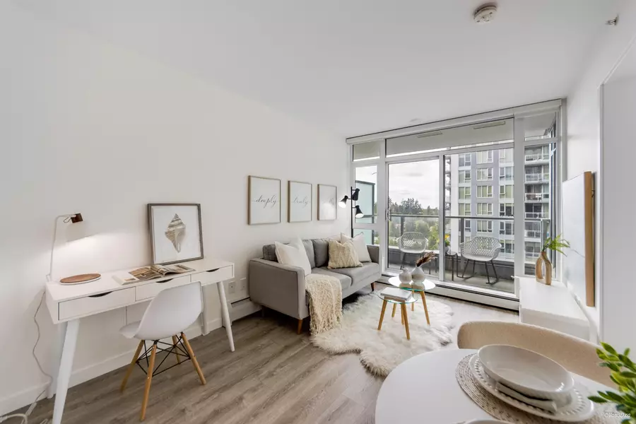 13350 Central AVE #1114, Surrey, BC V3T 0S1