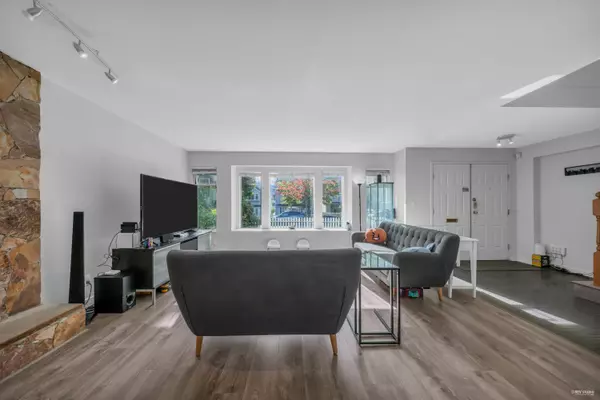 Vancouver, BC V5K 2X8,3529 Napier ST