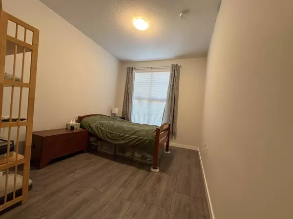 Richmond, BC V6X 0R9,9500 Tomicki AVE #227