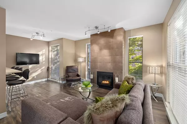 Vancouver, BC V6G 1N2,1928 Nelson ST #203