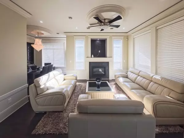 Delta, BC V4C 5X7,7420 116a ST