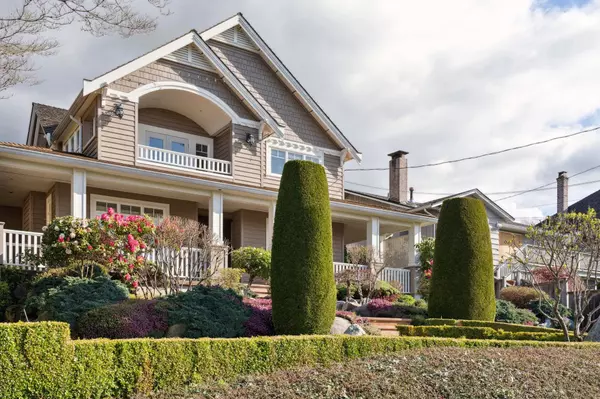 2185 Lawson AVE, West Vancouver, BC V7V 2E1