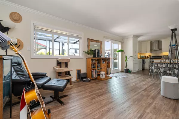 Chilliwack, BC V2P 5Y2,9598 Johnson ST