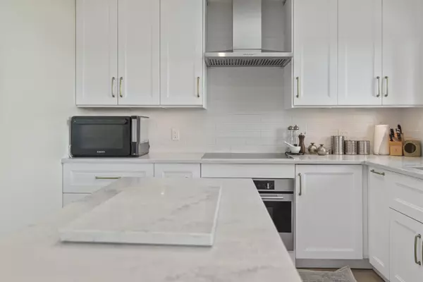 648 Gibsons WAY Gibsons, BC V0N 1V9