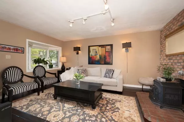 Vancouver, BC V5K 1J5,2466 Eton ST