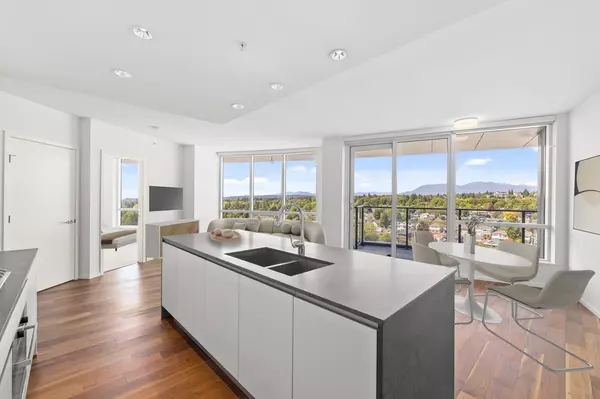 8555 Granville ST #1505, Vancouver, BC V6P 0C3