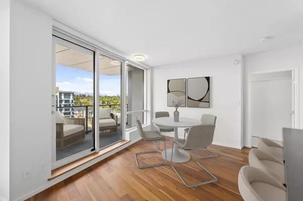 Vancouver, BC V6P 0C3,8555 Granville ST #1505