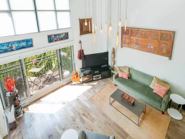 22 E Cordova ST #714, Vancouver, BC V6K 1K2