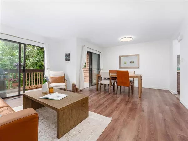 Port Moody, BC V3H 3T1,402 Cardiff WAY