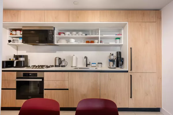 Vancouver, BC V5R 0J9,5058 Joyce ST #1604