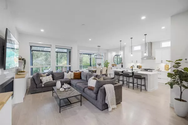 Maple Ridge, BC V2X 4K6,11371 Mcdougal ST