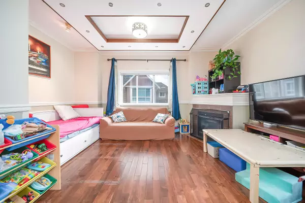 Richmond, BC V6Y 4K9,9288 Keefer AVE #15