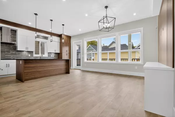 Surrey, BC V3Z 9R2,17136 1 AVE