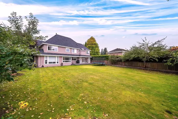 Surrey, BC V4A 9T9,2250 134 ST