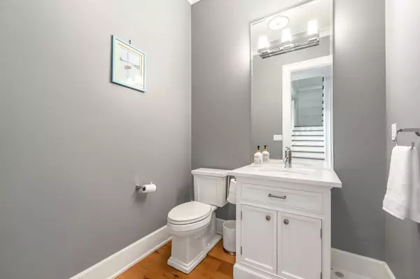 Delta, BC V4M 1A5,50 Georgia Wynd