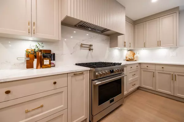 24420 48 AVE Langley, BC V2Z 2M4