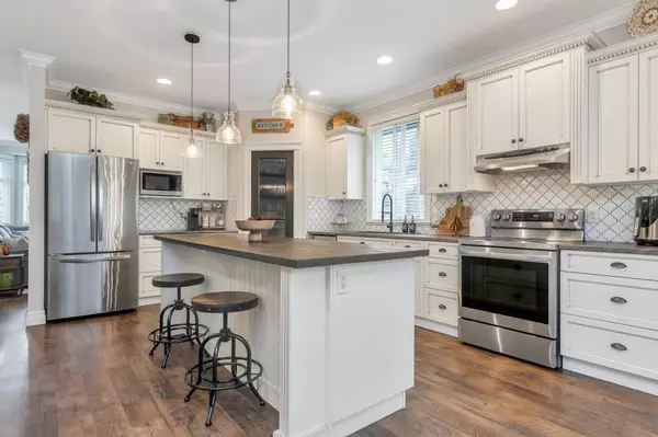 Abbotsford, BC V3G 0A3,3795 Mckinley DR