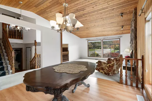 Delta, BC V4E 2P1,11417 Somerset CRES