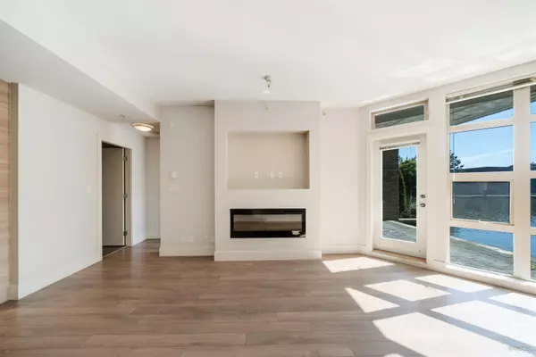 North Vancouver, BC V7Y 0A3,3606 Aldercrest DR #111