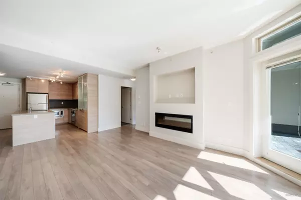 North Vancouver, BC V7Y 0A3,3606 Aldercrest DR #111