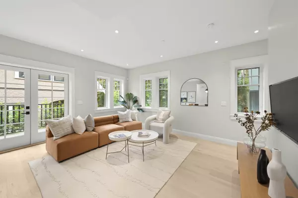 Vancouver, BC V6M 2H1,1458 W 45th AVE