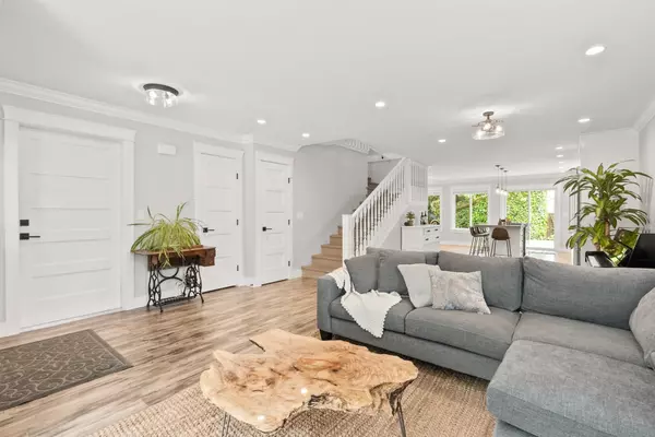 Langley, BC V4W 3A6,26433 28 AVE