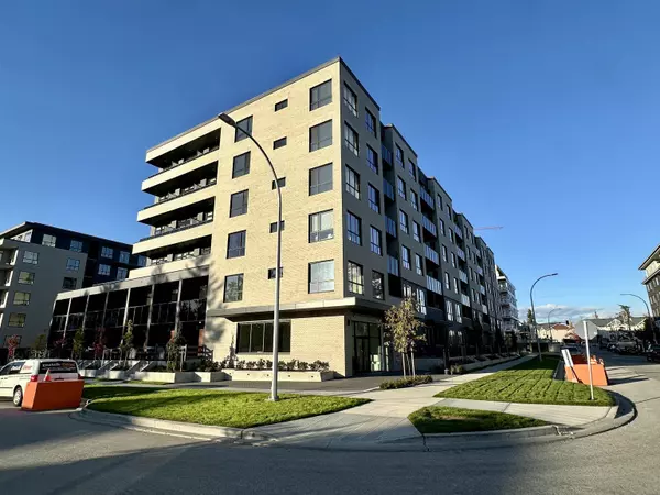 Surrey, BC V4N 6Y6,8509 158 ST #428