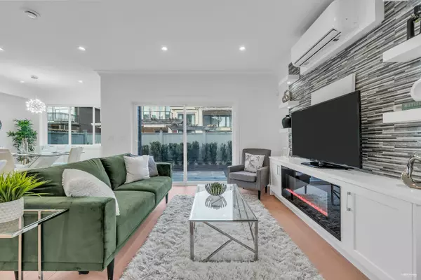 Richmond, BC V7A 1G4,8233 Williams RD #110