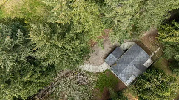 5080 Sunshine Coast HWY, Sechelt, BC V7Z 0G6