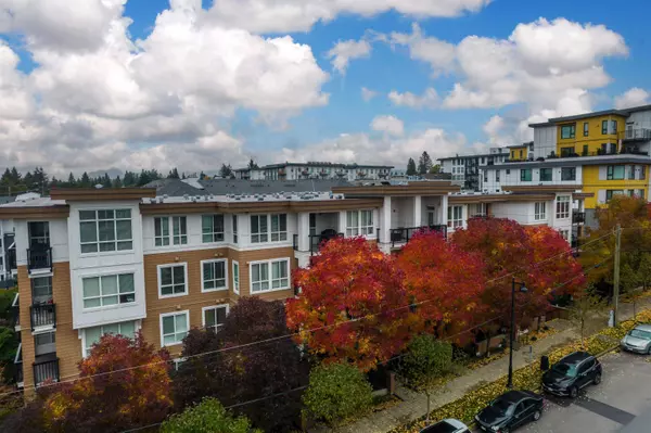 611 Regan AVE #403, Coquitlam, BC V3J 0E5