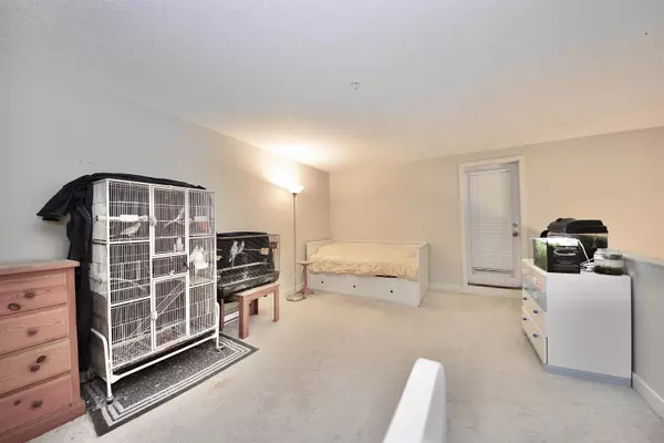 10838 City Pkwy #452 Surrey, BC V3T 5X9