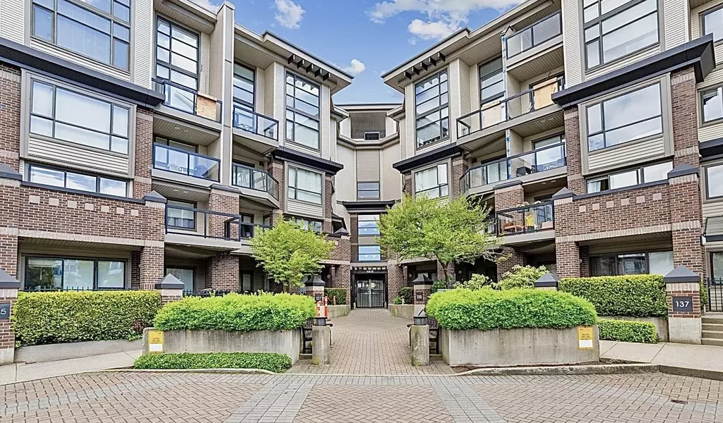 10838 City Pkwy #452, Surrey, BC V3T 5X9