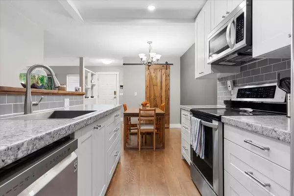 34909 Old Yale RD #1621, Abbotsford, BC V3G 2E7