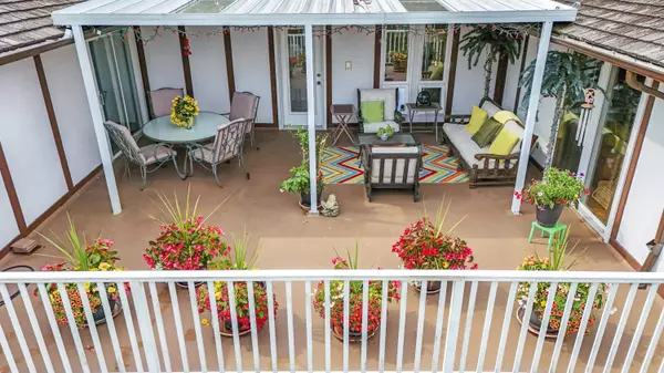 Delta, BC V4M 1R8,5174 Dennison DR