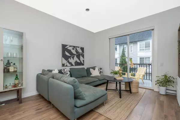 Langley, BC V2Y 0S6,8476 207a ST #60