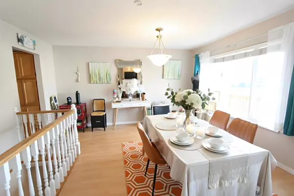 Richmond, BC V6V 2P2,5531 Oliver DR