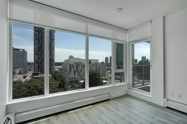 13350 Central AVE #708 Surrey, BC V3T 0S1