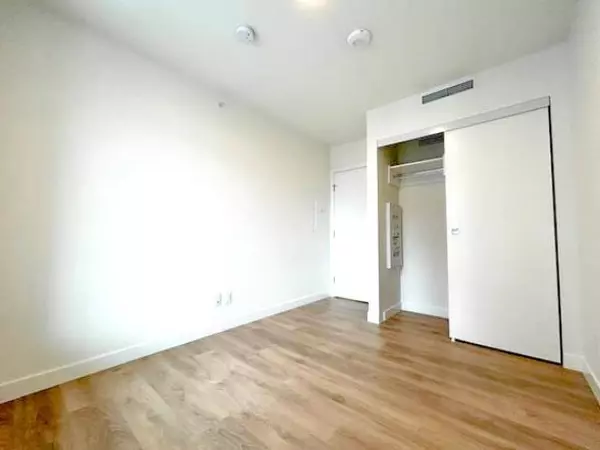 Coquitlam, BC V3K 0J2,308 Alderson AVE #809