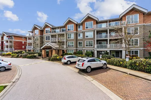 6440 194 ST #403, Surrey, BC V4N 6J7