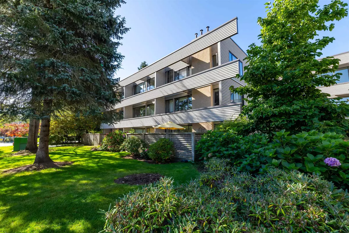 Surrey, BC V4A 1X6,15275 19 AVE #217