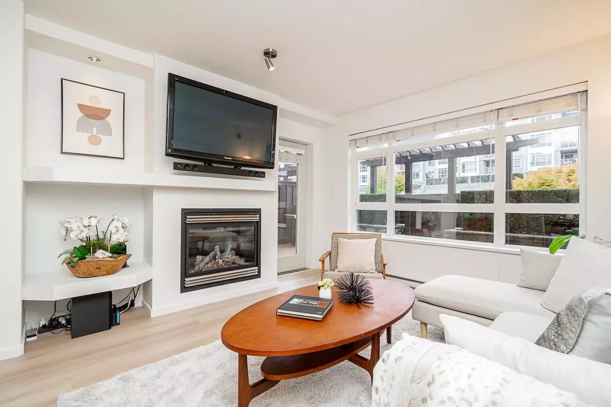 Port Moody, BC V3H 5E5,3142 St Johns ST #103