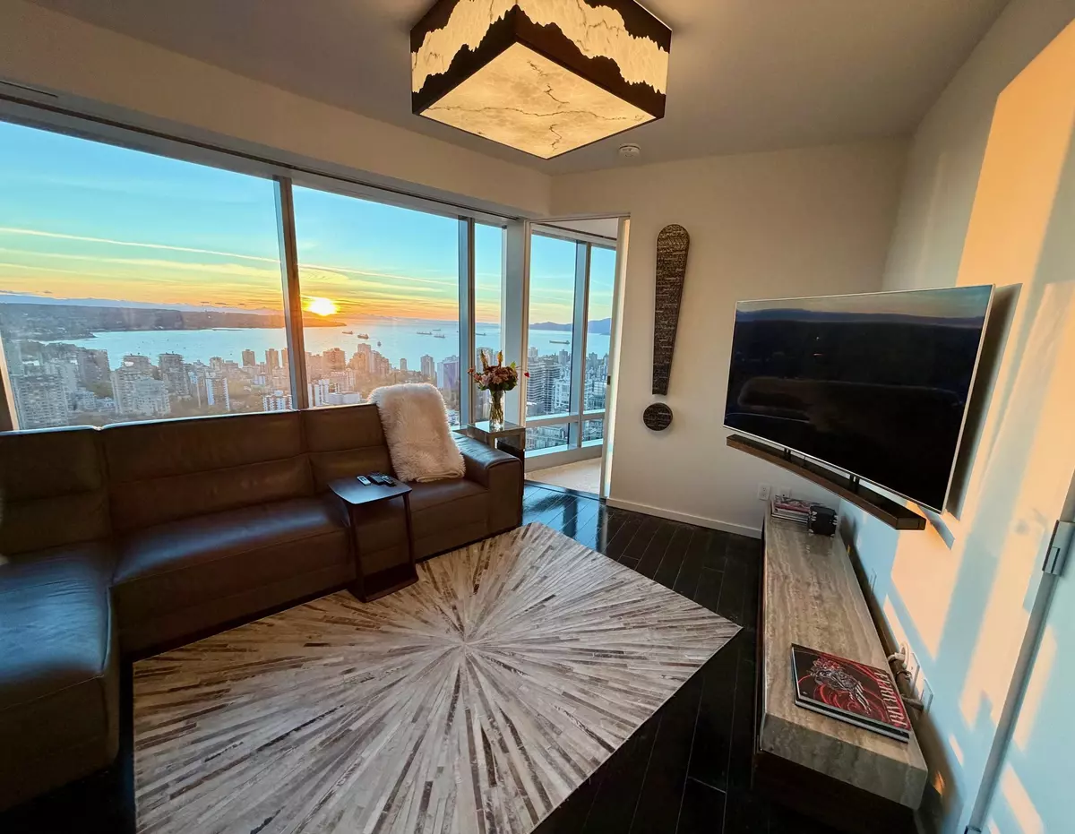 Vancouver, BC V6E 4E6,1151 West Georgia Street #5002