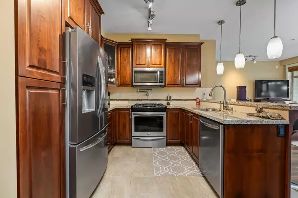 Abbotsford, BC V2T 0G5,2860 Trethewey ST #412