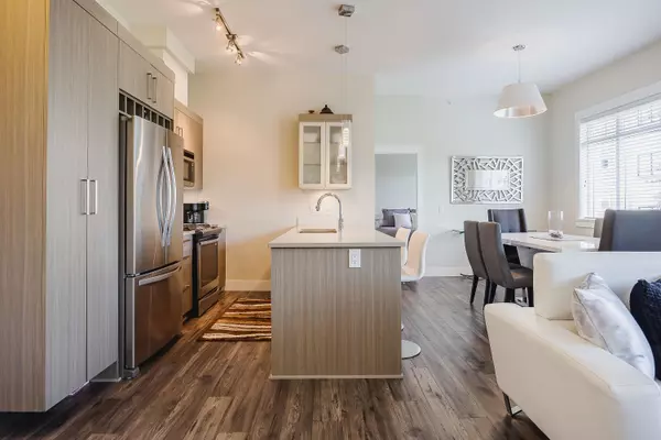 Maple Ridge, BC V2X 2C7,22327 River RD #409