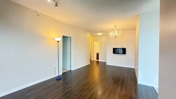 Richmond, BC V6X 0J6,9399 Odlin RD #420