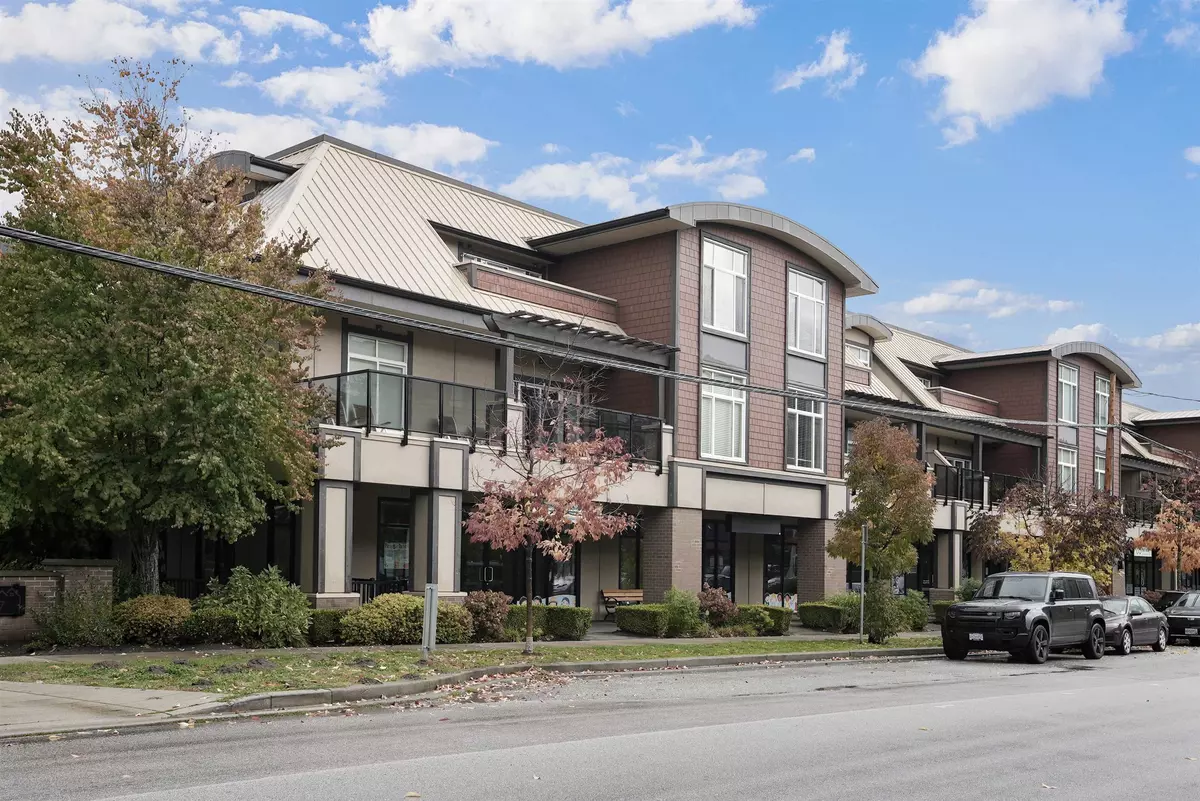 Surrey, BC V3S 1R8,14885 60 AVE #208