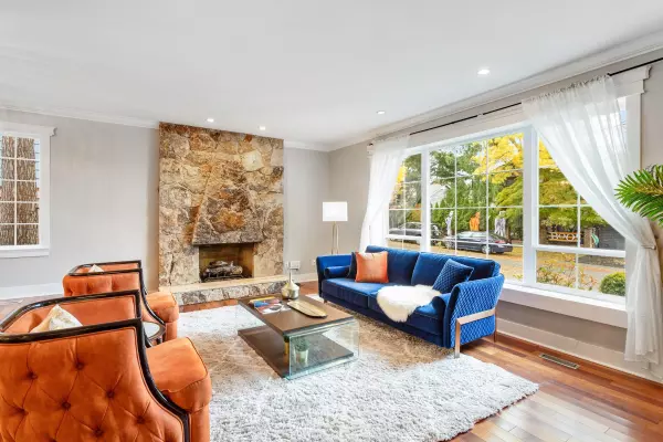 Delta, BC V4L 2J3,733 Kingfisher PL